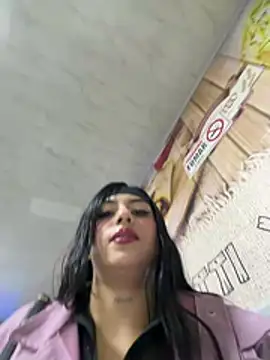 LilacNoir Chat XXX live