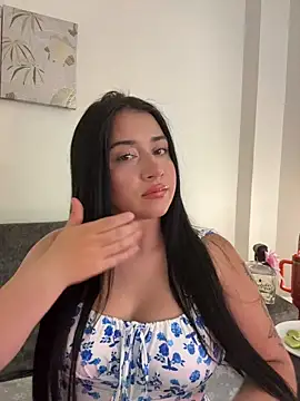 KallyMyller1 élő XXX-chatje
