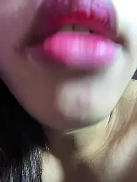 slut_clio 现场XXX聊天
