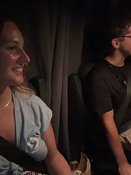 ancouple90s Chat XXX live