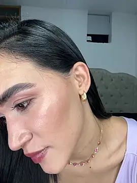 Victoria_Monrou élő XXX-chatje