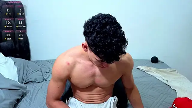 Chat XXX ao vivo de Luke_Muscle