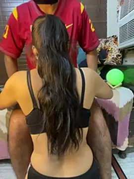 LOVE4GIRL live XXX chat