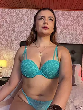 Chat +18 de KateBurning ao vivo