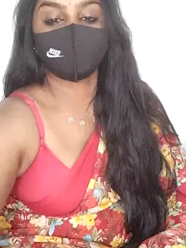 Tamil_Azhaghi Adlı Modelin Canlı XXX Sohbeti