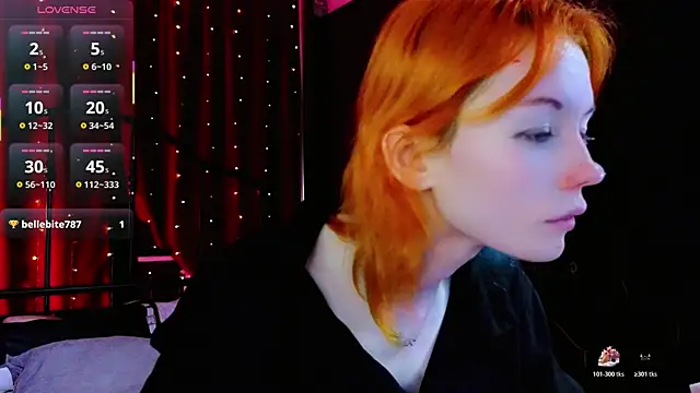 Онлайн чат XXX Kiara_Age