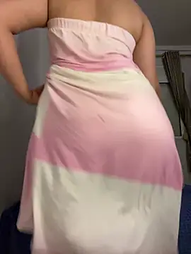 aya12aya Adlı Modelin Canlı XXX Sohbeti