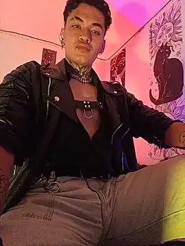 AlecBanne_ 现场XXX聊天
