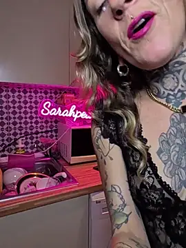 sarahpearlx Live XXX-Chat