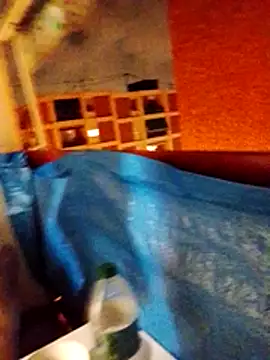 Ambri- – Naživo XXX chat