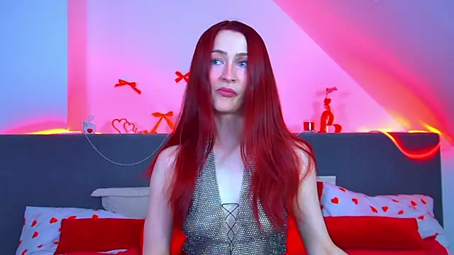 MarieKarma élő XXX-chatje