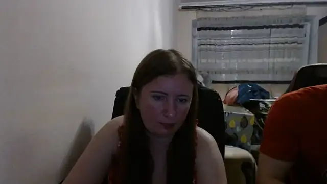 XXX chat uživo modela PeterAndJen