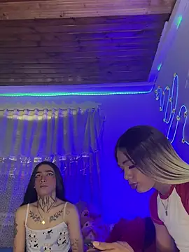 violeta_E_: απευθείας συνομιλία ΧΧΧ