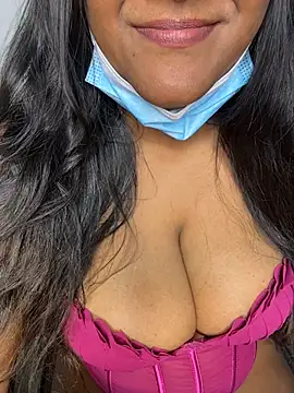 Sweet_Melon96 Chat XXX in diretta