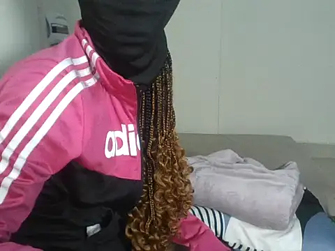 Berry-bab live XXX chat