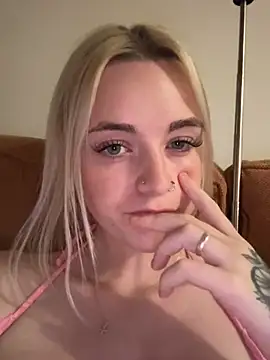 Chat XXX en directo de Lolabunnyblondie