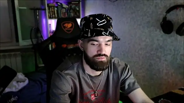_Serious_Man – Naživo XXX chat