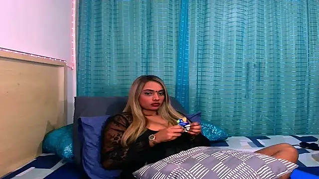 צ'אט XXX בשידור חי של sexyindianchic
