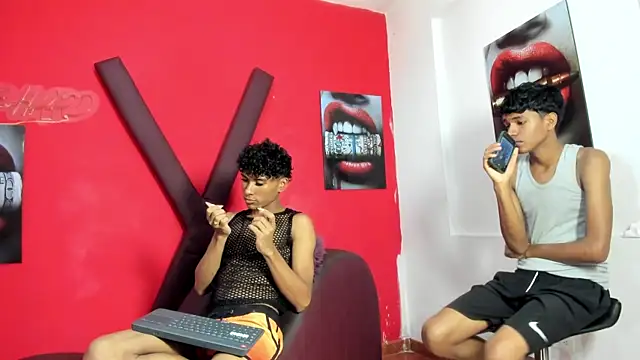 BOUL_GUYS' Webcam Show