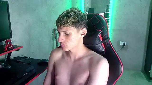 Pablito_Junior11 – Live XXX-chat
