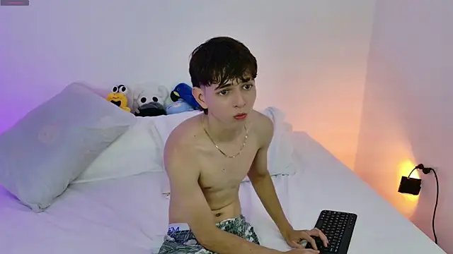 Онлайн чат XXX Wade_wagner