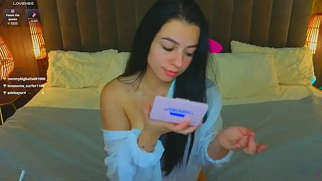 Онлайн чат XXX KitnissKiss