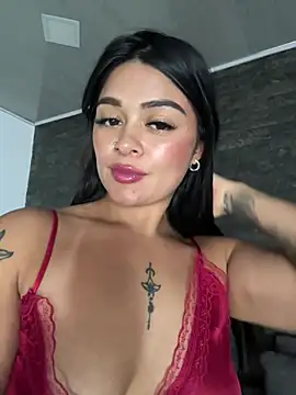 Chatroom XXX en direct de Saray_charmante