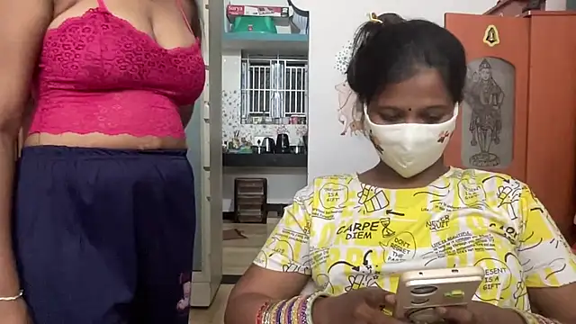 Tamil_Sajitha 现场XXX聊天