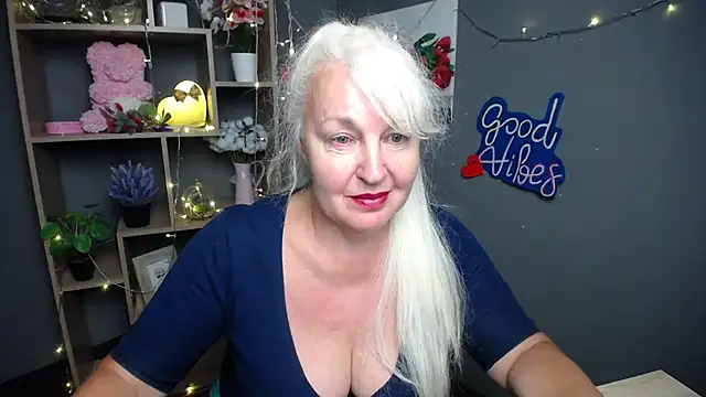 BlondyLeeBest's Live XXX Chat