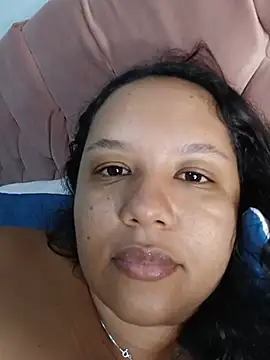 Bigostosa Live XXX Chat