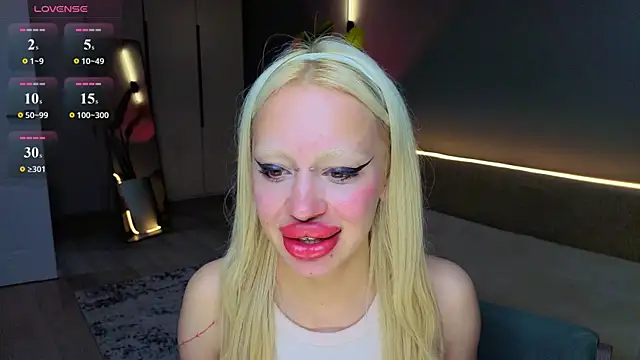 Luna_Beverly Live XXX-Chat
