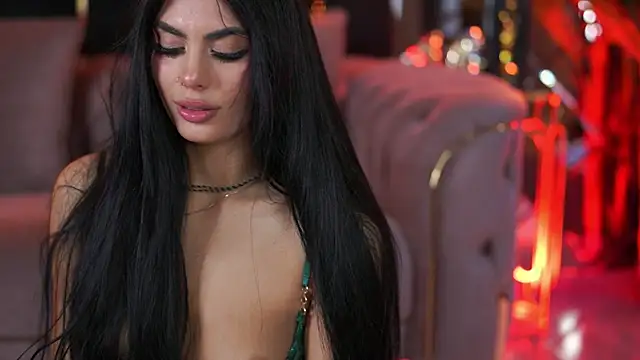 XXX chat uživo modela RavennaDArcy