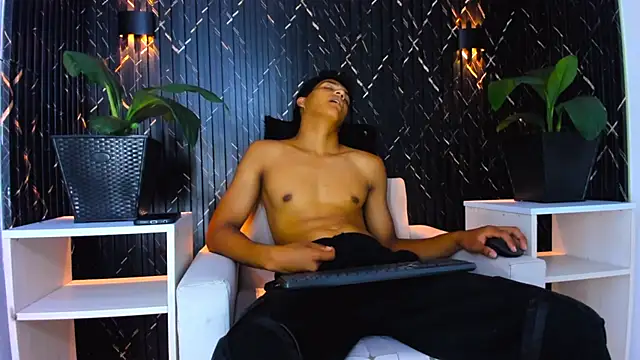 Chat XXX ao vivo de MaxWyatt_