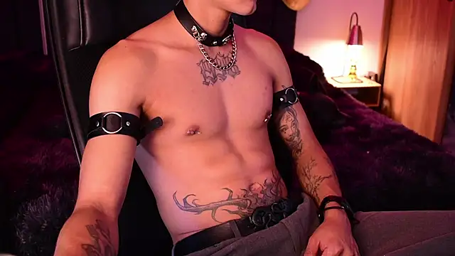 แชท XXX สดของ DemonKush--