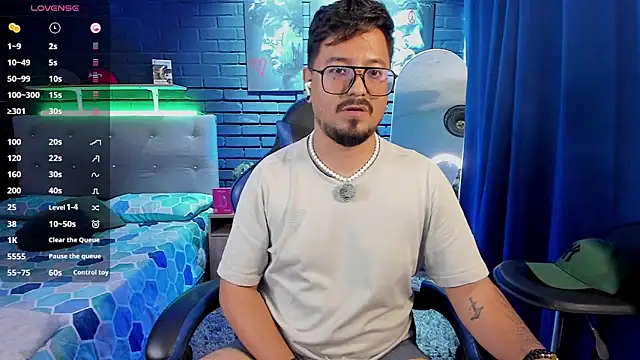 DaviidEvans_ Live XXX-Chat