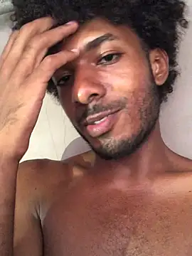 XXX chat uživo modela tumoreno65
