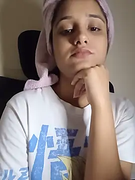 دردشة Aalia-Bhatt الجنسية المباشرة