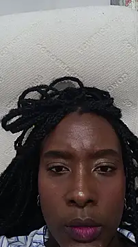 yara-ebony's Live XXX Chat