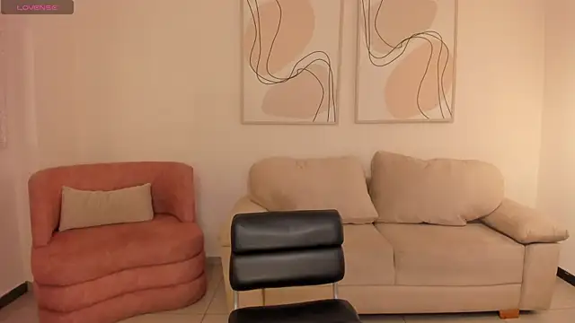 دردشة MilaLawrence الجنسية المباشرة