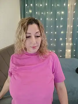 Chat XXX en directo de MilanaBoobs