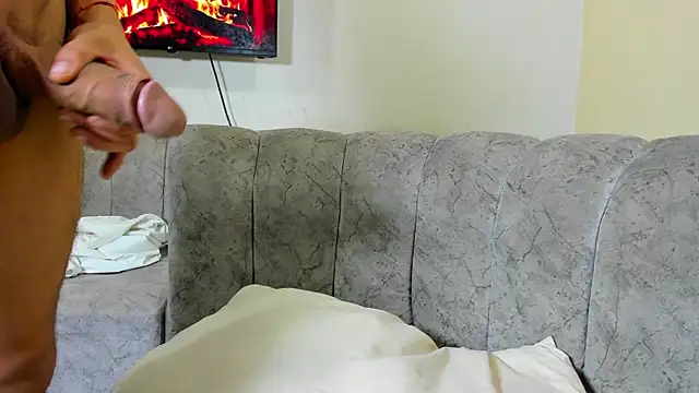 threedirtyhard 现场XXX聊天