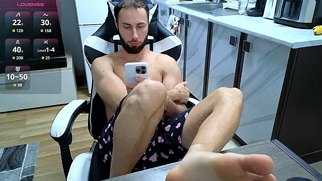 RyanStorm_ Live XXX-chat