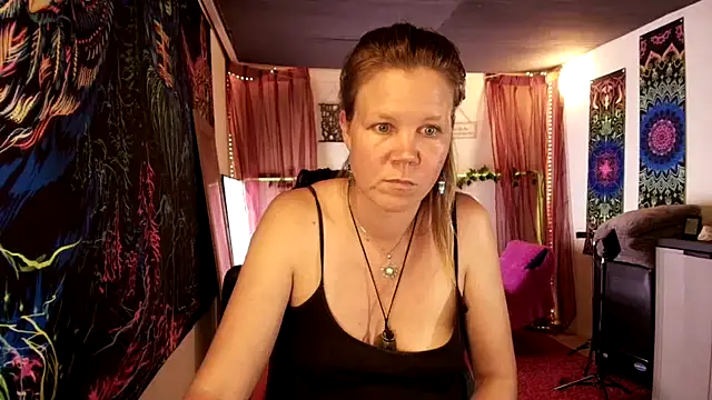 CallMeMaria – Naživo XXX chat
