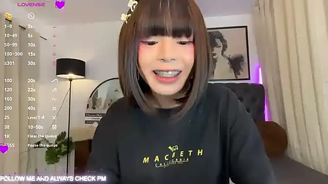 Pumi_akiko's Live XXX Chat