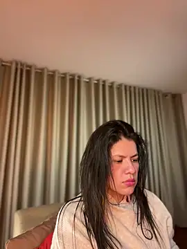 Chat +18 de Zandrina ao vivo