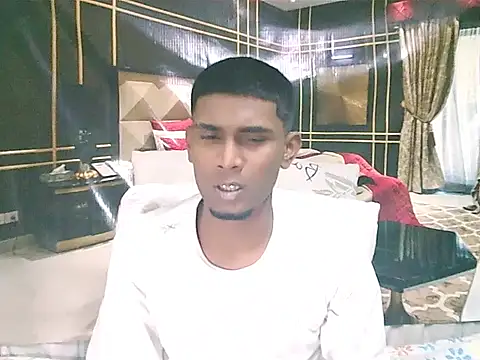 IndianThugginn Live XXX chat