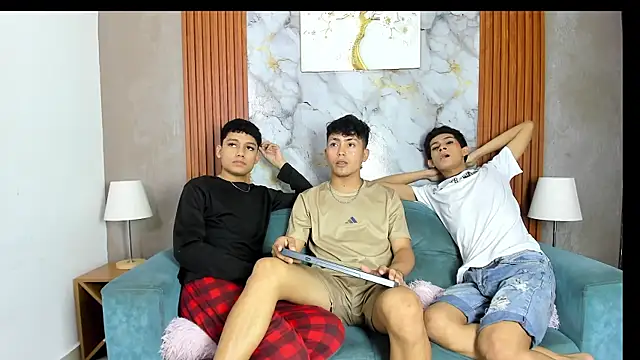 AVENGER_BOYS2026 라이브 XXX 채팅
