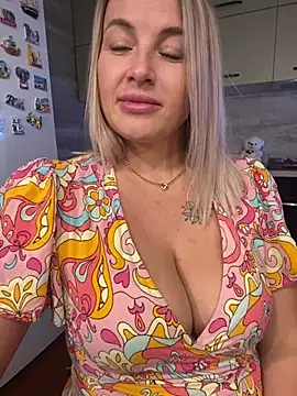 Chat +18 de Hot_Sexy_Angel ao vivo