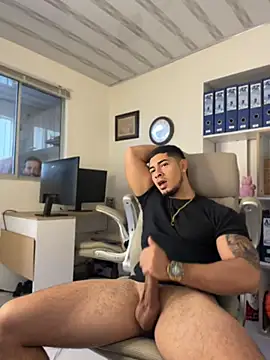 Dimitri_Colleman 即時 XXX 聊天