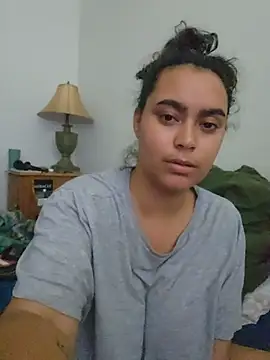 cinnaminnie's Live XXX Chat